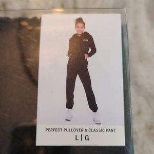 NWT Pink VS sweatshirt and sweatpants size Large